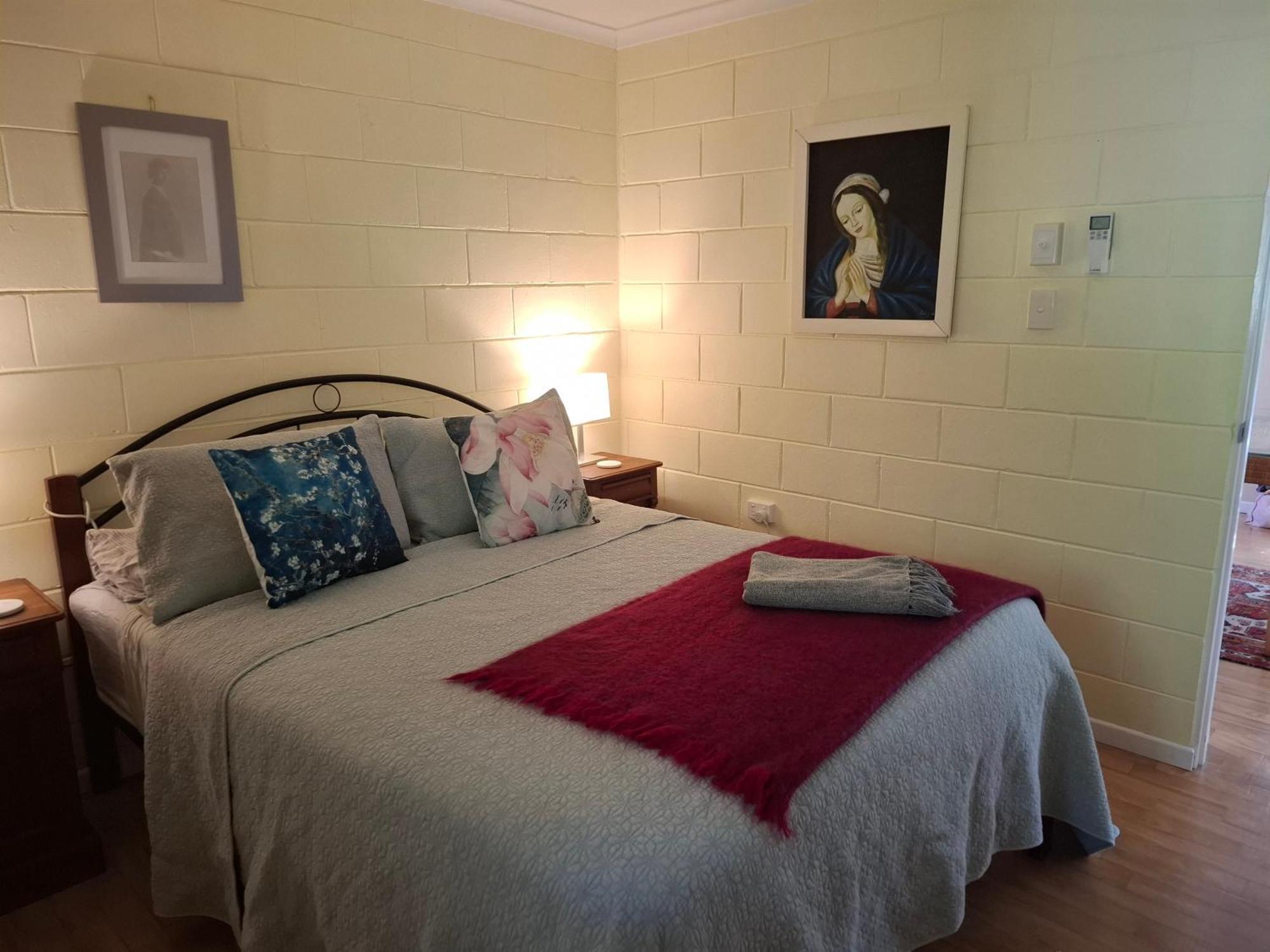 J & Ella'S Holiday House - 2 Bedroom, 2 Bathroom Home Cooktown Exterior photo